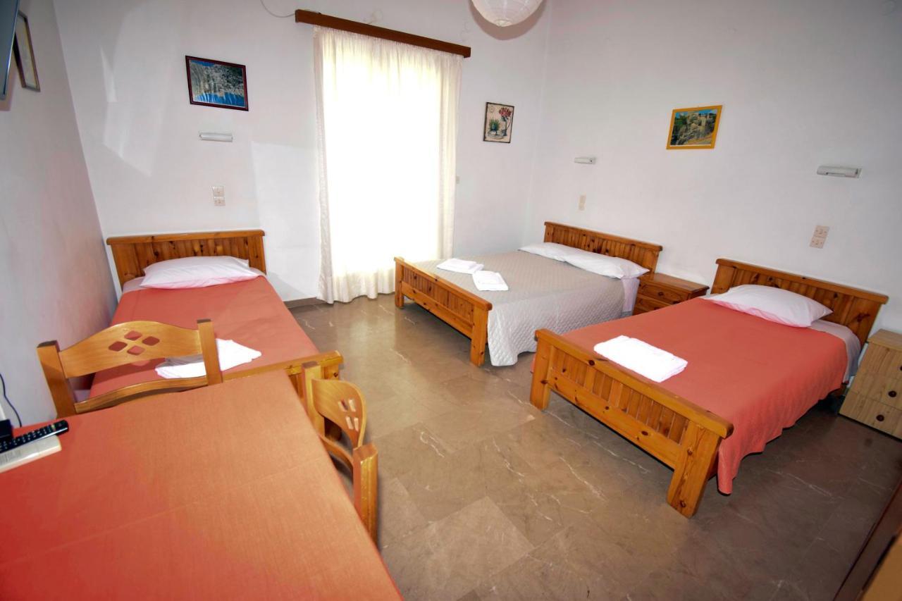 Tirós Mega Apartments מראה חיצוני תמונה