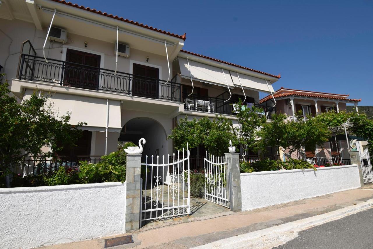 Tirós Mega Apartments מראה חיצוני תמונה